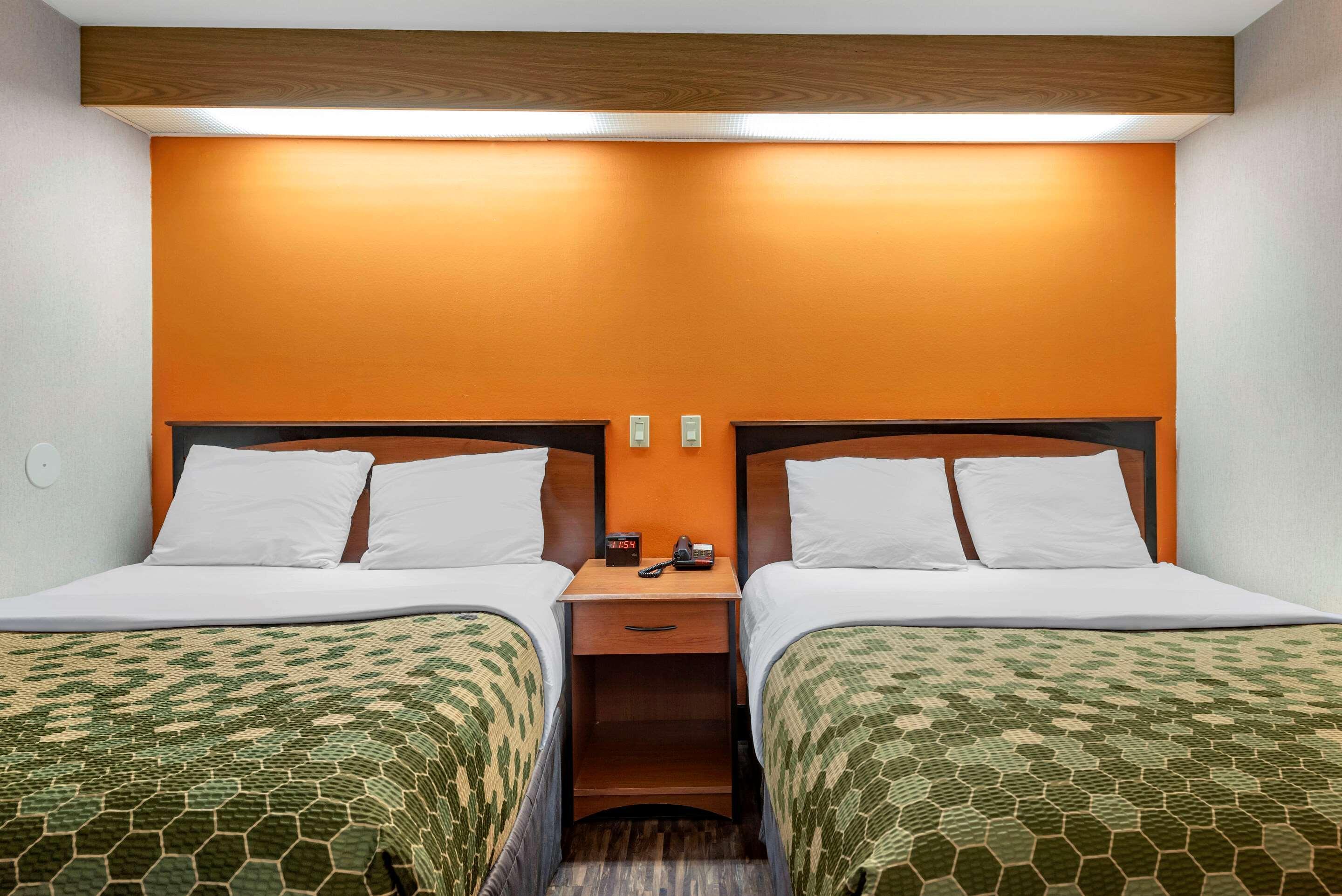 Econo Lodge North Academy Колорадо-Спрингс Экстерьер фото